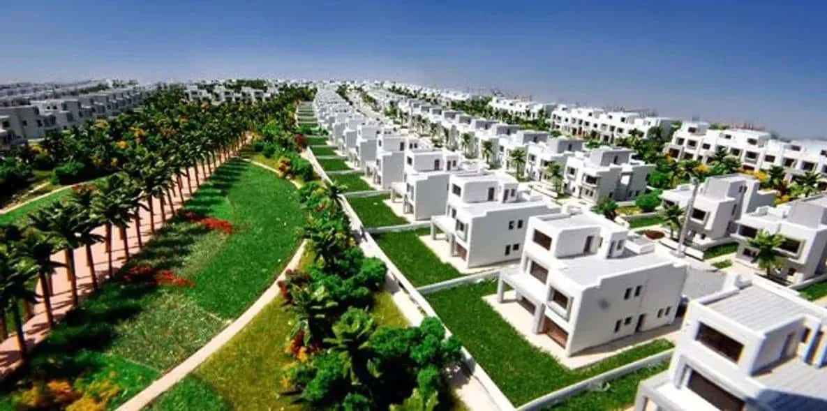ذا كراون، ٦ أكتوبر — صورة 1